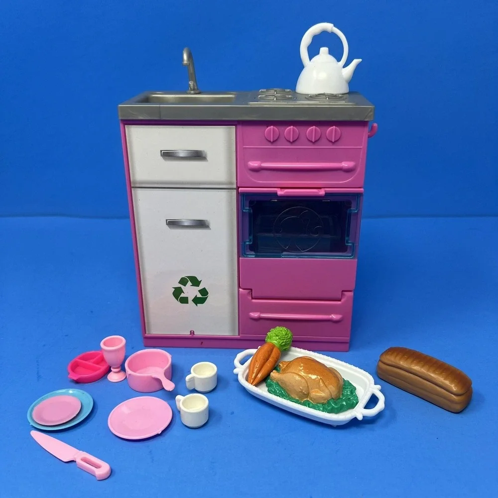Barbie Mattel Kitchen Playset‎ Oven Turkey Bread Dishes Plates